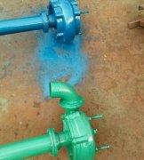 養(yǎng)殖場(chǎng)排污泵選擇之污水泵，立式絞刀抽糞泵